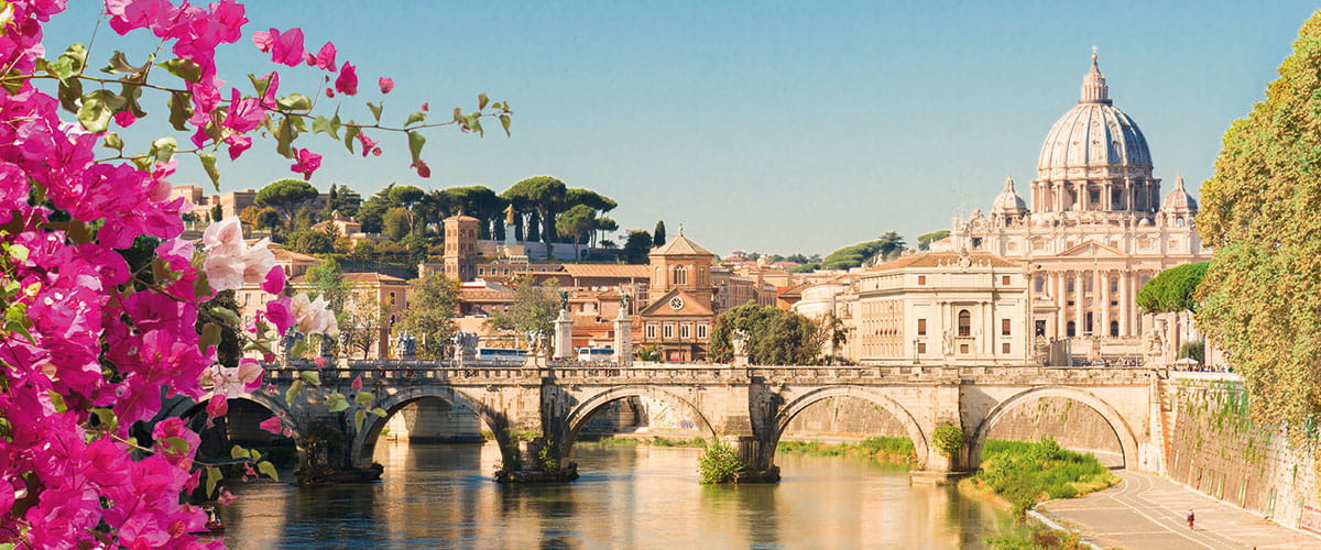 Italy, Rome, St. Peter's cathedral over bridge